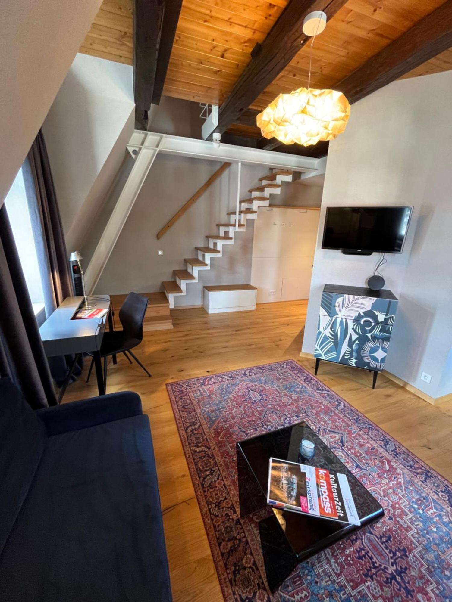 Apartmenthaus Am Dom Mit Parkplatz 茨维考 外观 照片